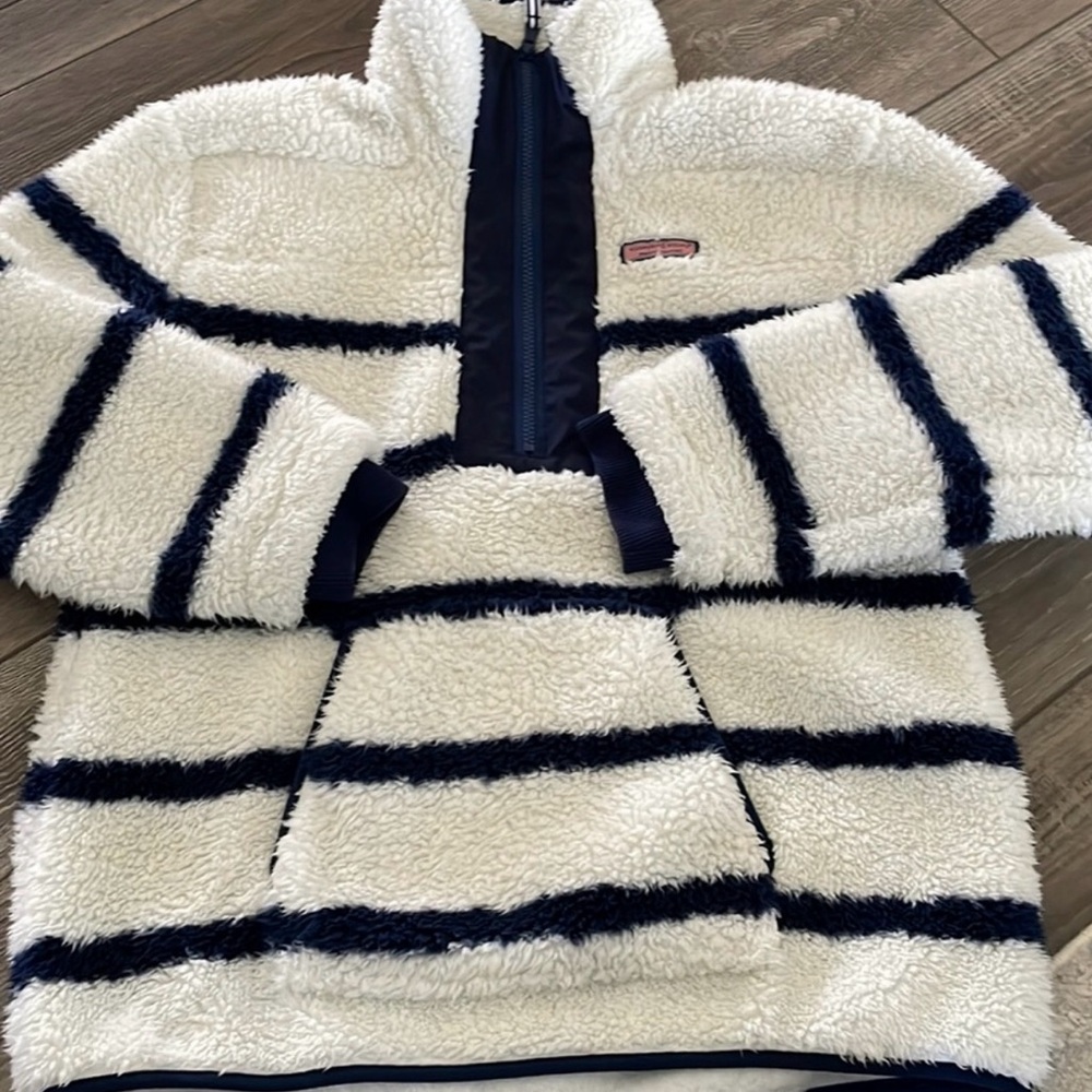 Vineyard Vines White and Navy Striped Hoodie